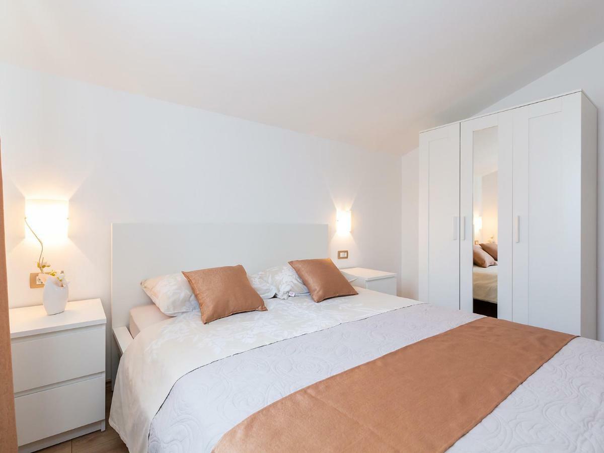 Apartments Gioia Poreč Dış mekan fotoğraf