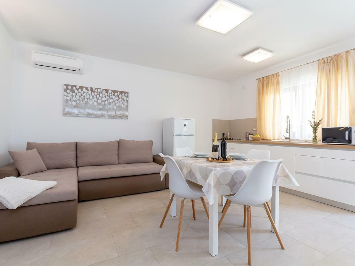 Apartments Gioia Poreč Dış mekan fotoğraf